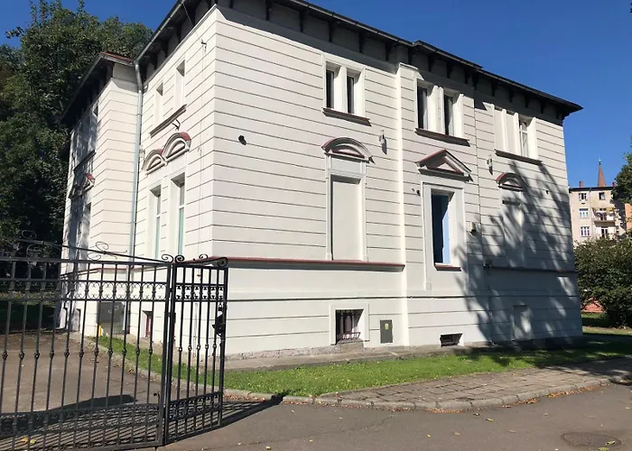 Przy Zamkowej W Walbrzychu Waldenburg