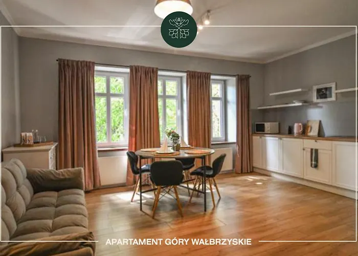 Przy Zamkowej W Walbrzychu Waldenburg